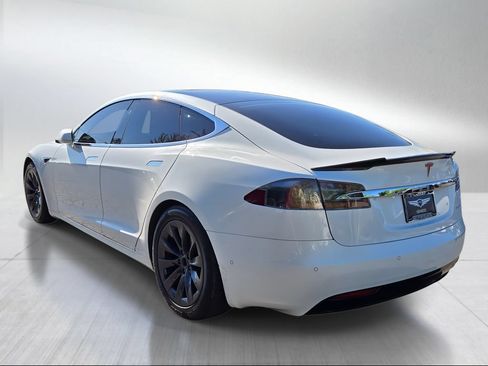 Used 2020 Tesla Model S AWD image 5