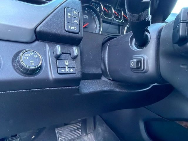 Used 2016 Chevrolet Suburban LTZ AWD/4WD image 22