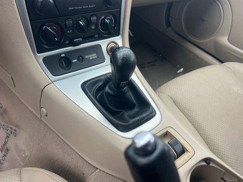 Used 2003 MAZDA MX-5 Miata LS image 35