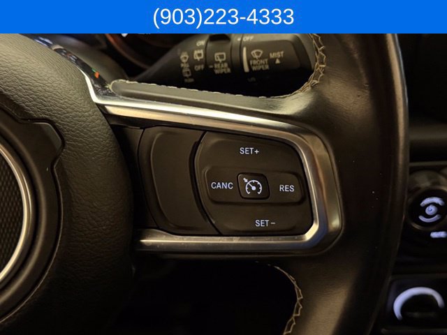 Used 2018 Jeep Wrangler Unlimited Sahara AWD/4WD image 38