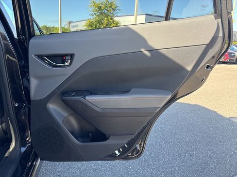 Certified 2024 Subaru Crosstrek 2.5i Limited w/ Crosstrek Mirror Package AWD/4WD image 19