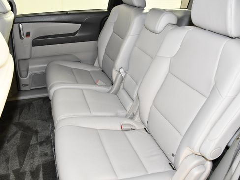 Used 2014 Honda Odyssey EX-L image 46