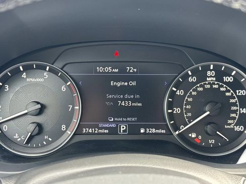 Used 2021 INFINITI QX50 Luxe image 12