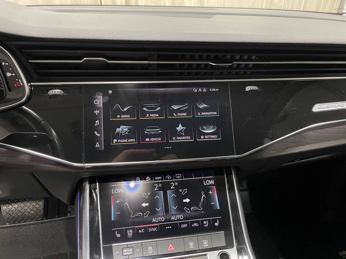 Used 2021 Audi Q8 Premium Plus w/ Premium Plus Package AWD/4WD image 12