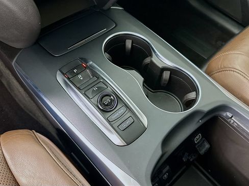 Used 2020 Acura MDX SH-AWD w/ Technology Package image 16
