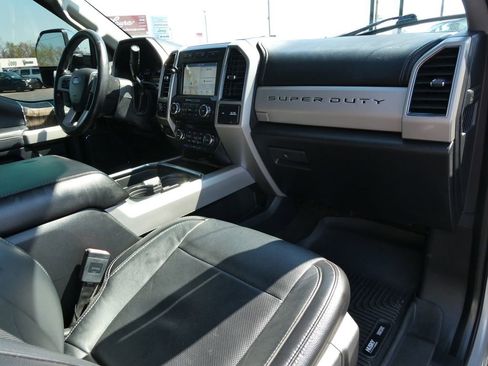 Used 2018 Ford F250 Lariat w/ Lariat Ultimate Package image 14