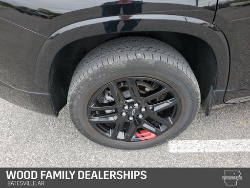 Certified 2023 Chevrolet Traverse Premier w/ Redline Edition image 28