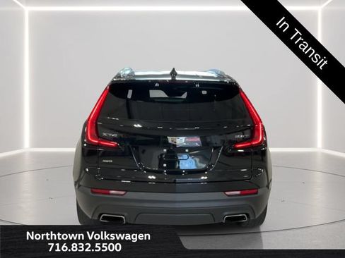 Used 2023 Cadillac XT4 Luxury w/ Cold Weather Package AWD/4WD image 4