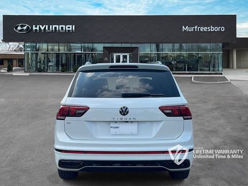 Used 2022 Volkswagen Tiguan SE R-Line FWD image 7