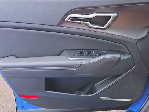 New 2026 Kia Sportage EX w/ EX Panorama Roof Package image 8