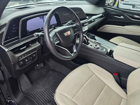 Used 2023 Cadillac Escalade Sport w/ LPO, ONYX Package RWD image 18
