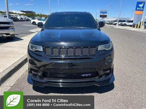 Used 2020 Jeep Grand Cherokee SRT AWD/4WD image 9