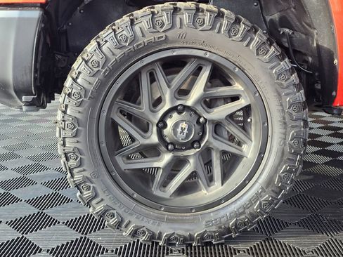 Used 2018 Toyota Tundra Limited image 11