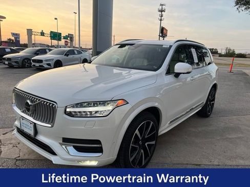Certified 2025 Volvo XC90 B5 Plus w/ Protection Package Premier AWD/4WD image 3