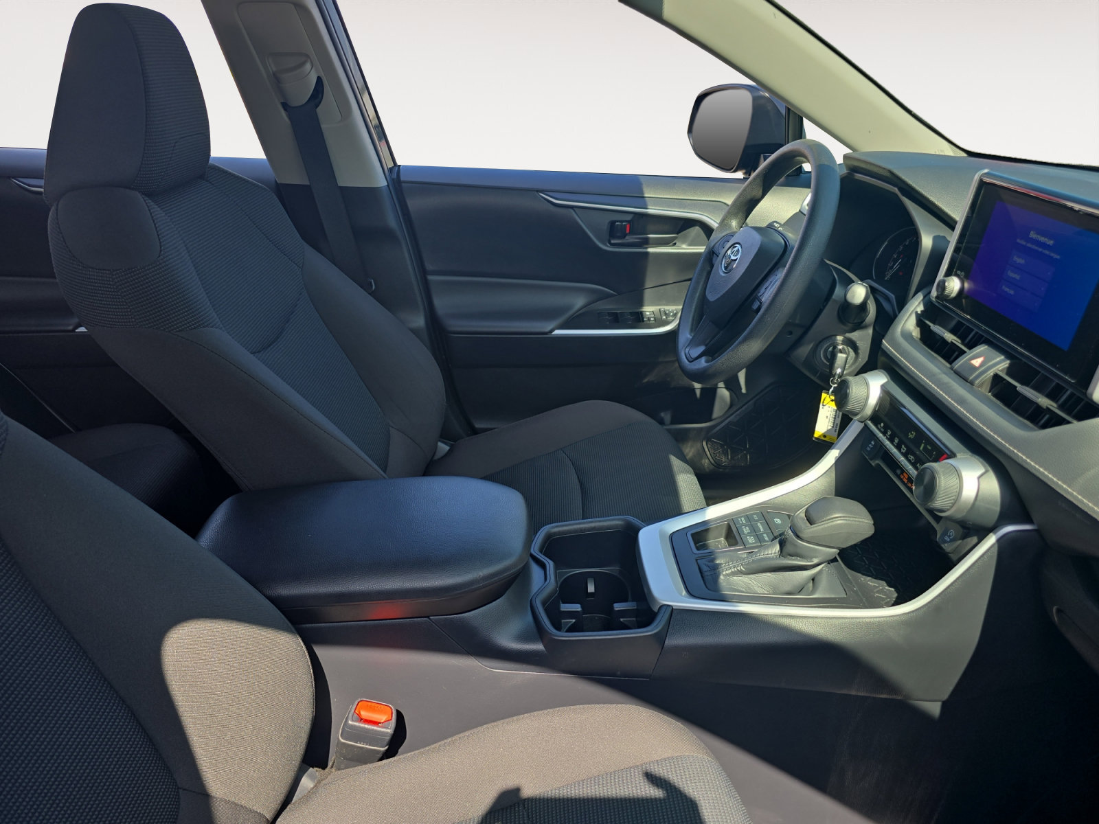 Certified 2025 Toyota RAV4 LE AWD/4WD image 15