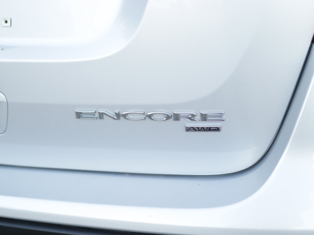 Used 2021 Buick Encore Preferred w/ Safety Package II AWD/4WD image 30