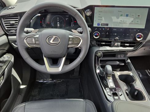 Used 2023 Lexus NX 350 AWD w/ Vision Package image 12