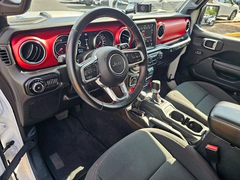 Used 2021 Jeep Wrangler Rubicon AWD/4WD image 15