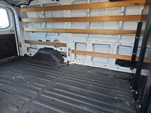 Used 2022 Ford Transit 250 Low Roof w/ Exterior Upgrade Package RWD image 17
