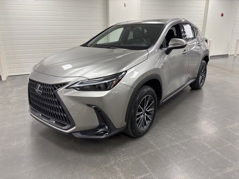 Used 2024 Lexus NX 350 350h Base image 3