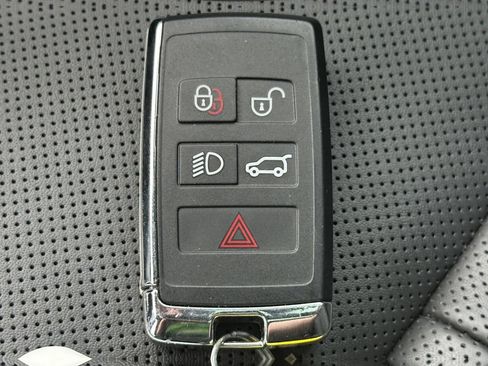 Used 2023 Land Rover Range Rover SE AWD/4WD image 27