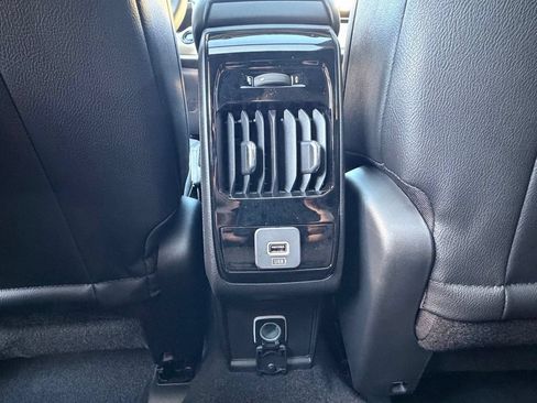 New 2026 Jeep Compass Limited w/ Sun, Sound & Navigation Group AWD/4WD image 25