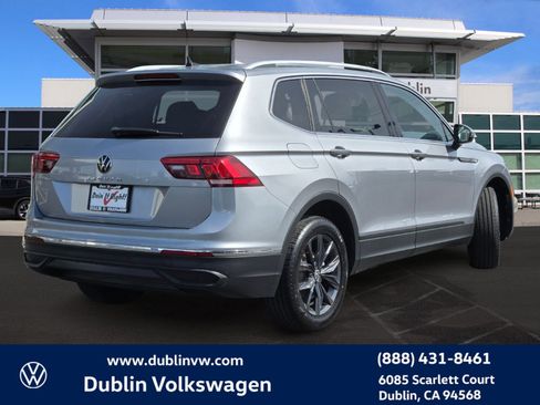 Certified 2023 Volkswagen Tiguan SE image 4