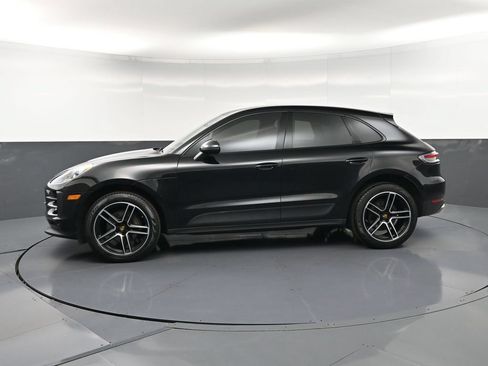 Certified 2020 Porsche Macan AWD/4WD image 2