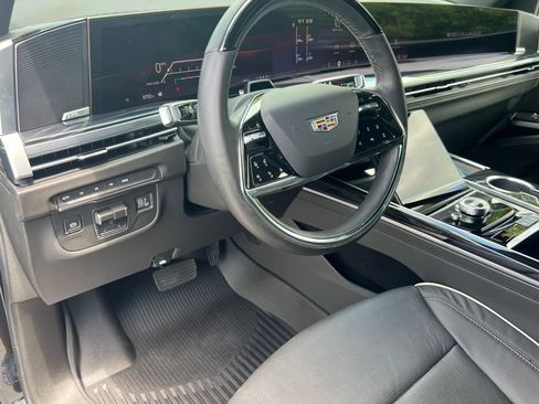 Certified 2026 Cadillac Escalade Sport w/ LPO, ONYX Package AWD/4WD image 26