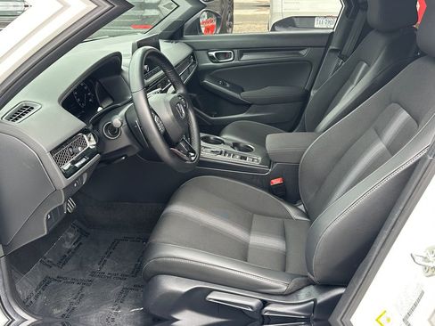 Used 2025 Honda Civic Sport image 16