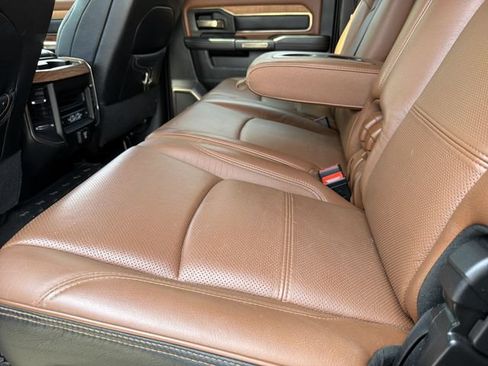 Used 2022 RAM 2500 Limited AWD/4WD image 10