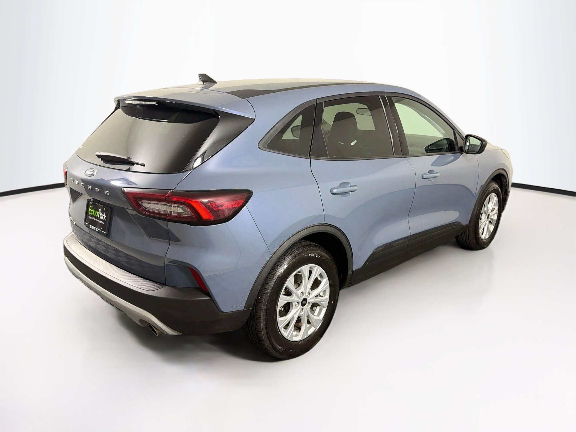 Used 2025 Ford Escape Active FWD image 9