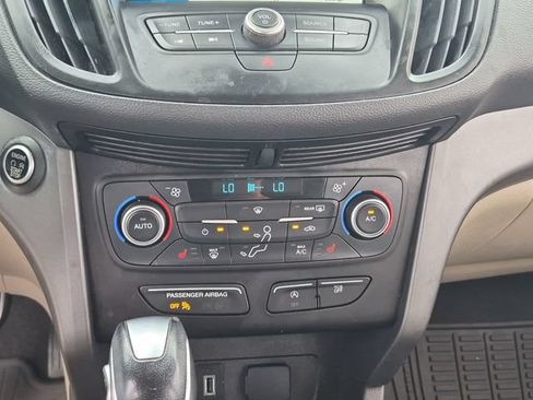 Used 2019 Ford Escape SEL FWD image 15