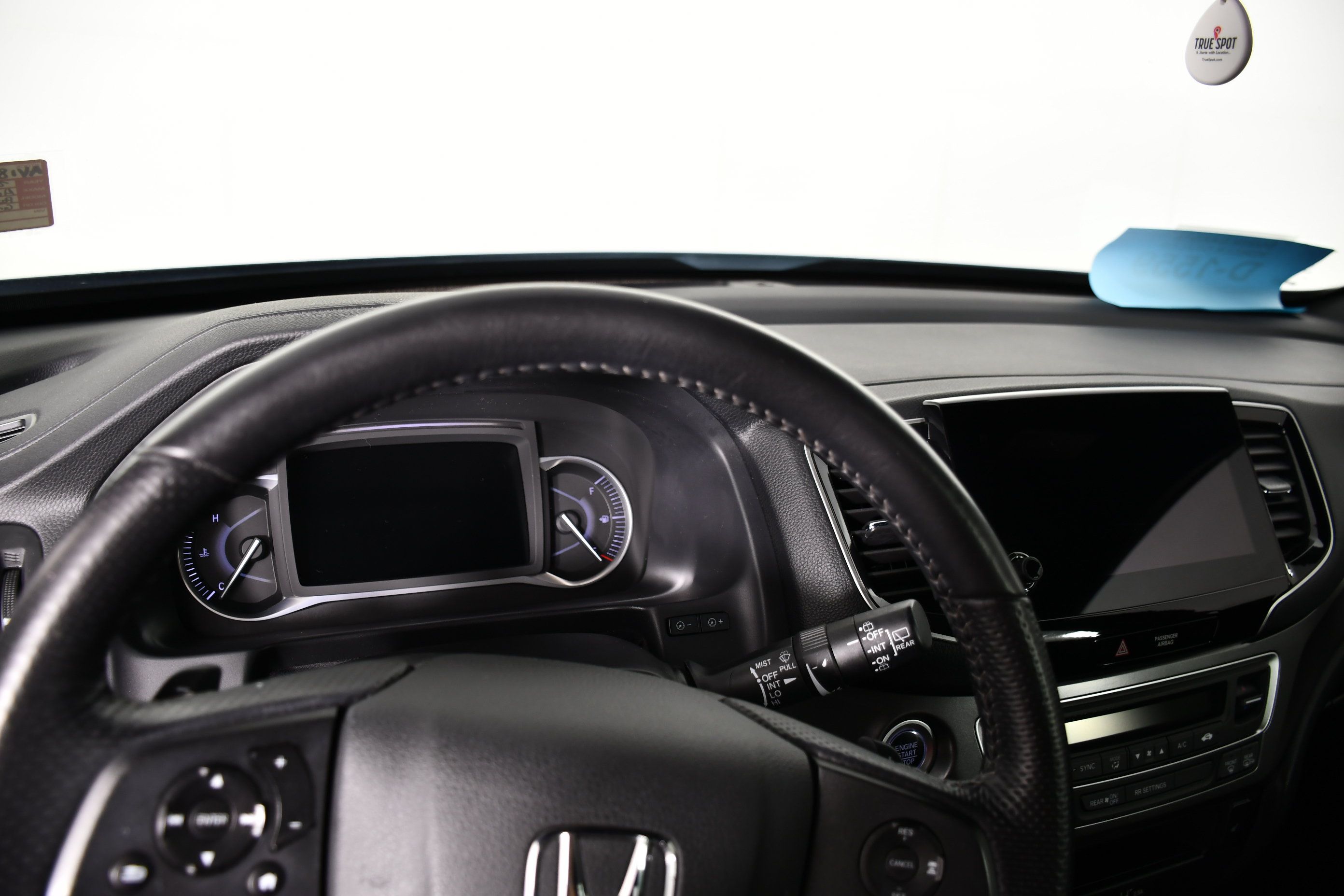 Used 2023 Honda Passport EX-L image 10