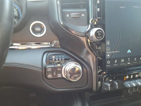 Used 2022 RAM 1500 Limited AWD/4WD image 12