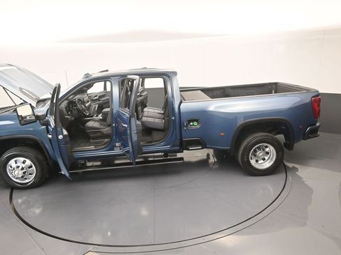 Used 2025 Chevrolet Silverado 3500 High Country w/ Technology Package AWD/4WD image 79