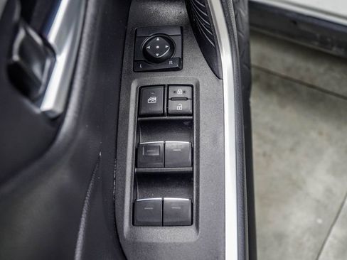 Used 2024 Toyota RAV4 XLE AWD/4WD image 35