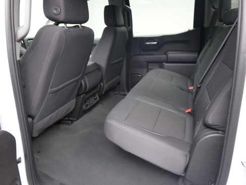 Used 2024 Chevrolet Silverado 1500 Custom Trail Boss w/ LPO, Dark Essentials Package image 31