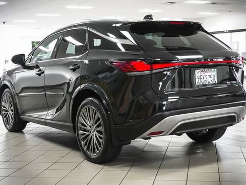 Used 2023 Lexus RX 350 FWD w/ Cold Area Package image 8