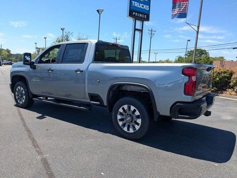 New 2026 Chevrolet Silverado 2500 Custom w/ Custom Value Package AWD/4WD image 6