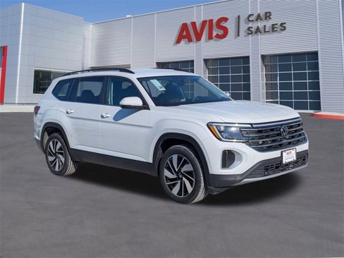 Used 2024 Volkswagen Atlas SE image 9