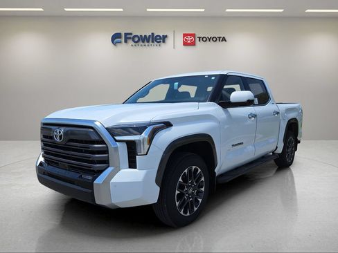 New 2026 Toyota Tundra Limited AWD/4WD image 3
