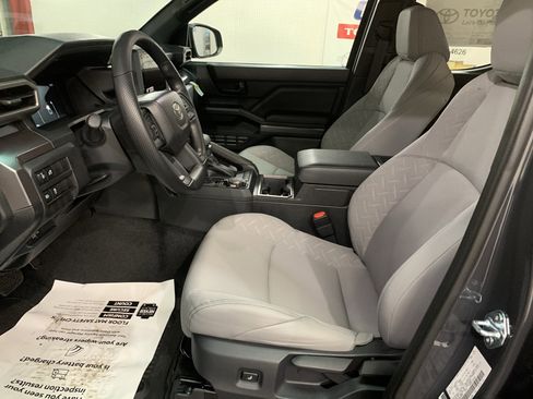 New 2026 Toyota Tacoma SR5 image 10
