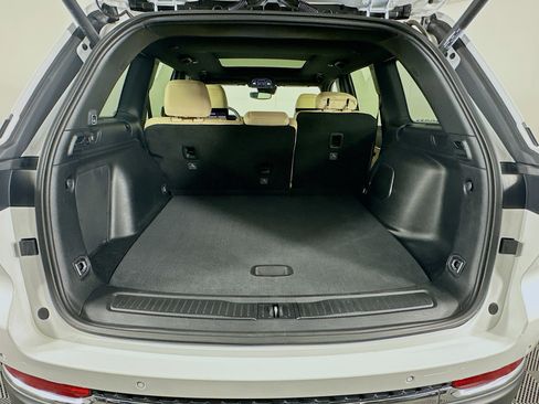 Used 2023 Jeep Grand Cherokee 4WD 4xe w/ Luxury Tech Group II image 30