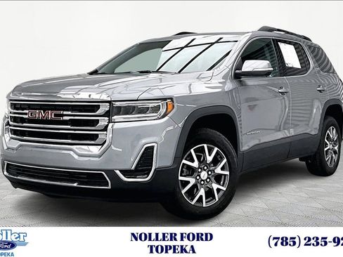 Used 2023 GMC Acadia SLE w/ Driver Convenience Package image 1