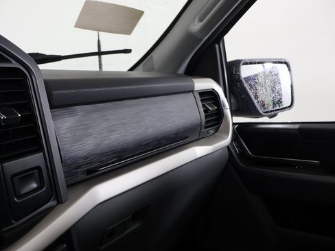 Used 2021 Ford F150 XLT w/ Equipment Group 302A High image 5