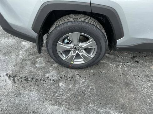 New 2025 Toyota RAV4 XLE w/ Convenience Package image 4