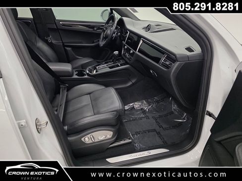 Used 2023 Porsche Macan S AWD/4WD image 10