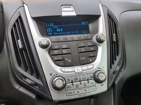 Used 2013 Chevrolet Equinox LS image 19