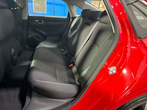 Used 2023 Honda Civic EX image 32